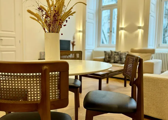 Maison Frank
